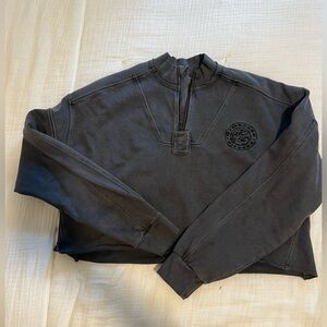 NWOT Gymshark Legacy Half-Zip Crop Sweatshirt